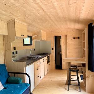 Camping Drôme - camping diois roulotte